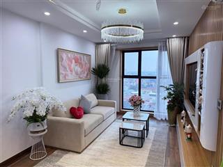 Chính chủ bán căn eco green city 286 nguyễn xiển. dt 67m  2 ngủ. đầy đủ nội thất. giá thật 4,4 tỷ