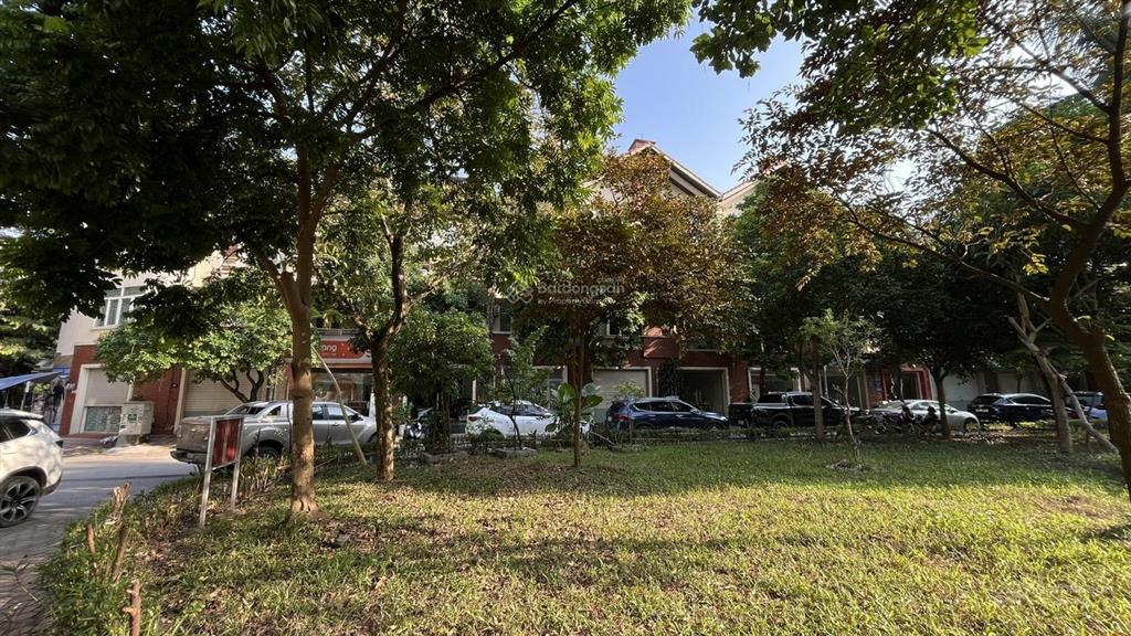 Bán nhà văn quán 50m2, mặt tiền 6m, gần đường nguyễn khuyến, chiến thắng, giá 14 tỷ