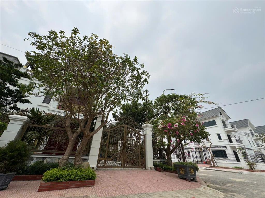 1x tỷ biệt thự mặt chung cư sân bóng cực đẹp dự án kđt kim hoa  mê linh  hn,  0815 143 ***