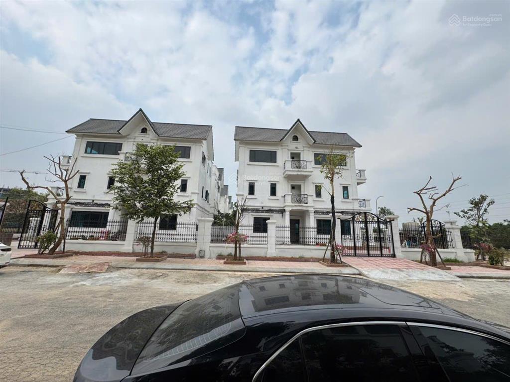 1x tỷ biệt thự mặt chung cư sân bóng cực đẹp dự án kđt kim hoa  mê linh  hn,  0815 143 ***