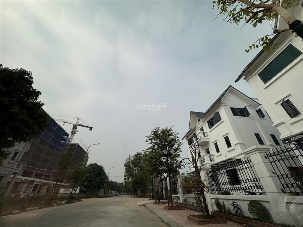 1x tỷ biệt thự mặt chung cư sân bóng cực đẹp dự án kđt kim hoa  mê linh  hn,  0815 143 ***