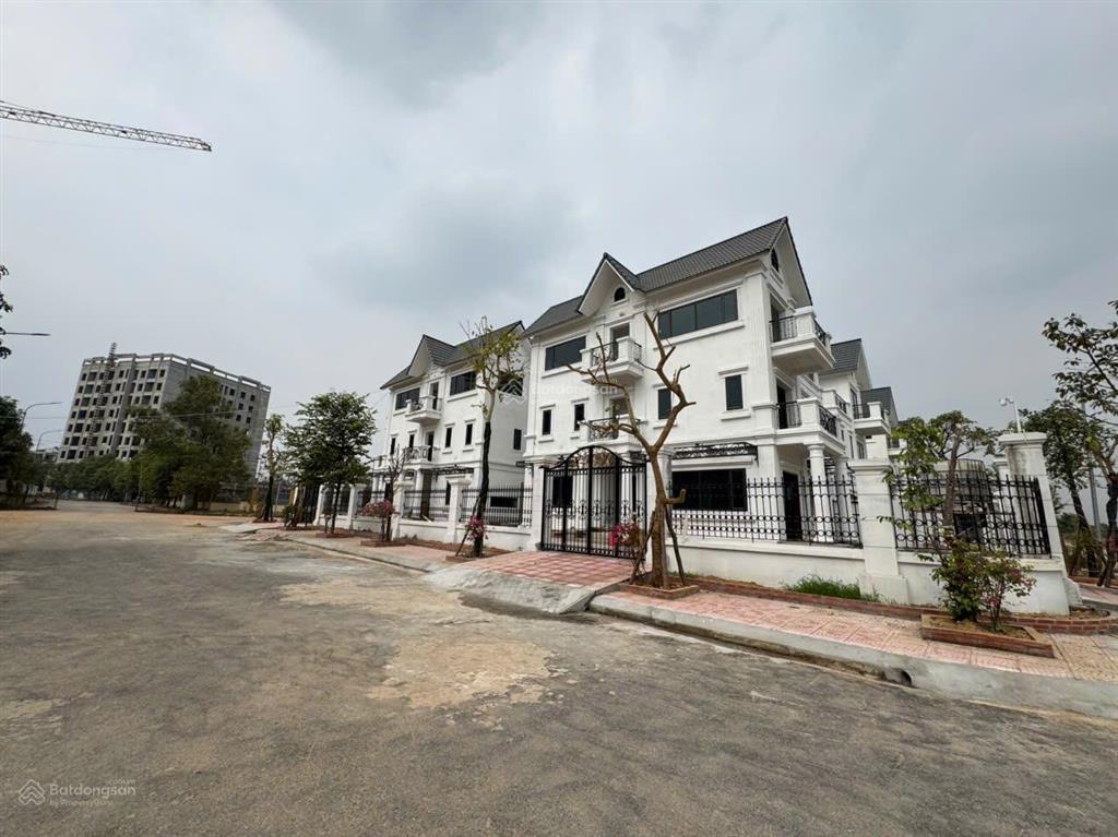 1x tỷ biệt thự mặt chung cư sân bóng cực đẹp dự án kđt kim hoa  mê linh  hn,  0815 143 ***