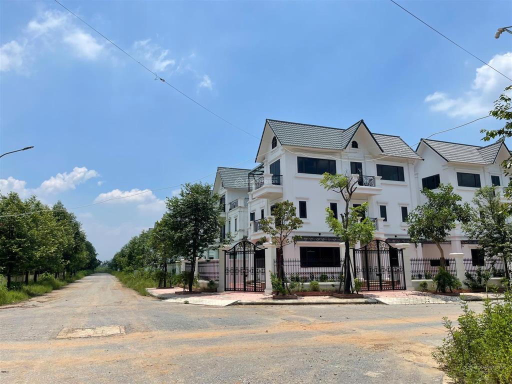 1x tỷ biệt thự mặt chung cư sân bóng cực đẹp dự án kđt kim hoa  mê linh  hn,  0815 143 ***