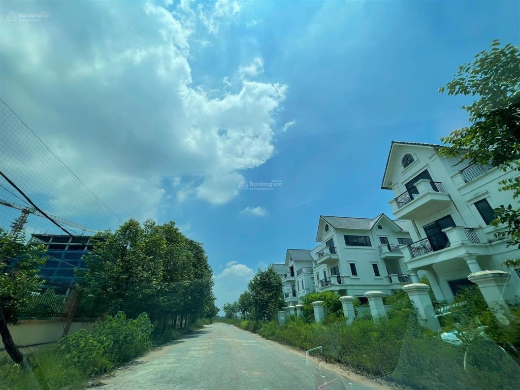 1x tỷ biệt thự mặt chung cư sân bóng cực đẹp dự án kđt kim hoa  mê linh  hn,  0815 143 ***