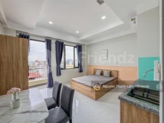 Căn hộ studio bancol cao cấp  full nội thất  ngay ngã tư 4 xã  hoà bình