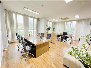 Sàn văn phòng 120m2 full nội thất lô góc 2 mặt kính giá thuê cực rẻ chỉ từ 19triệu