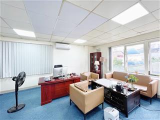 Chính chủ cho thuê sàn phố thái hà  đống đa 125m giá chỉ 18tr đẹp keng chia sẵn phòng chỉ việc vào