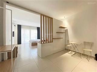 Cho thuê căn hộ studio ban công 45m2 full nội thất cao cấp dọn vào là ởvị trí nguyễn phi khanh q1