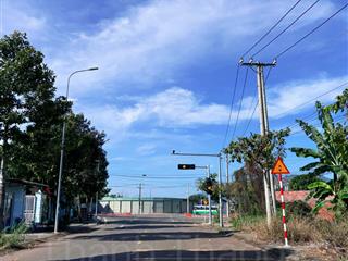 Lô đẹp mặt tiền đường số 28  sổ sẵn, xây dựng ngay