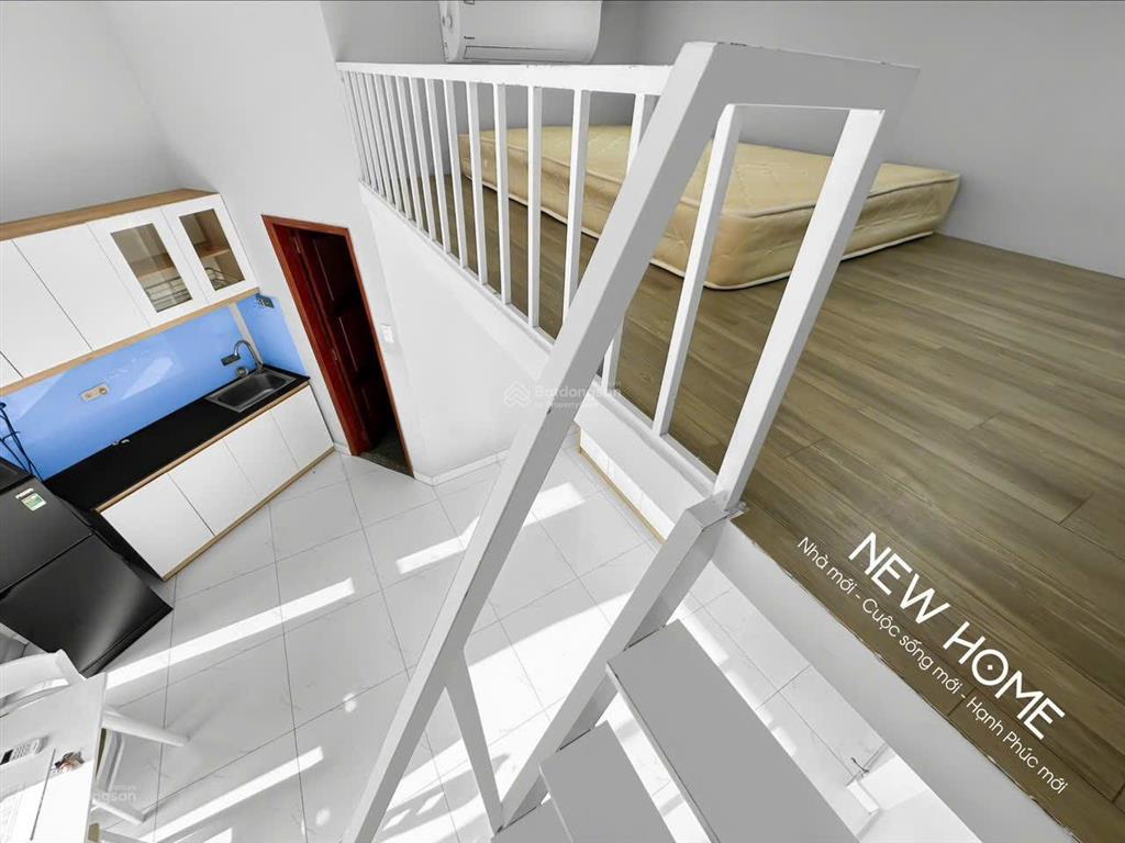 Căn hộ cao cấp, đầy đủ tiện nghi  cửa sổ trời thoáng mát  ngay gigamall, đh luật