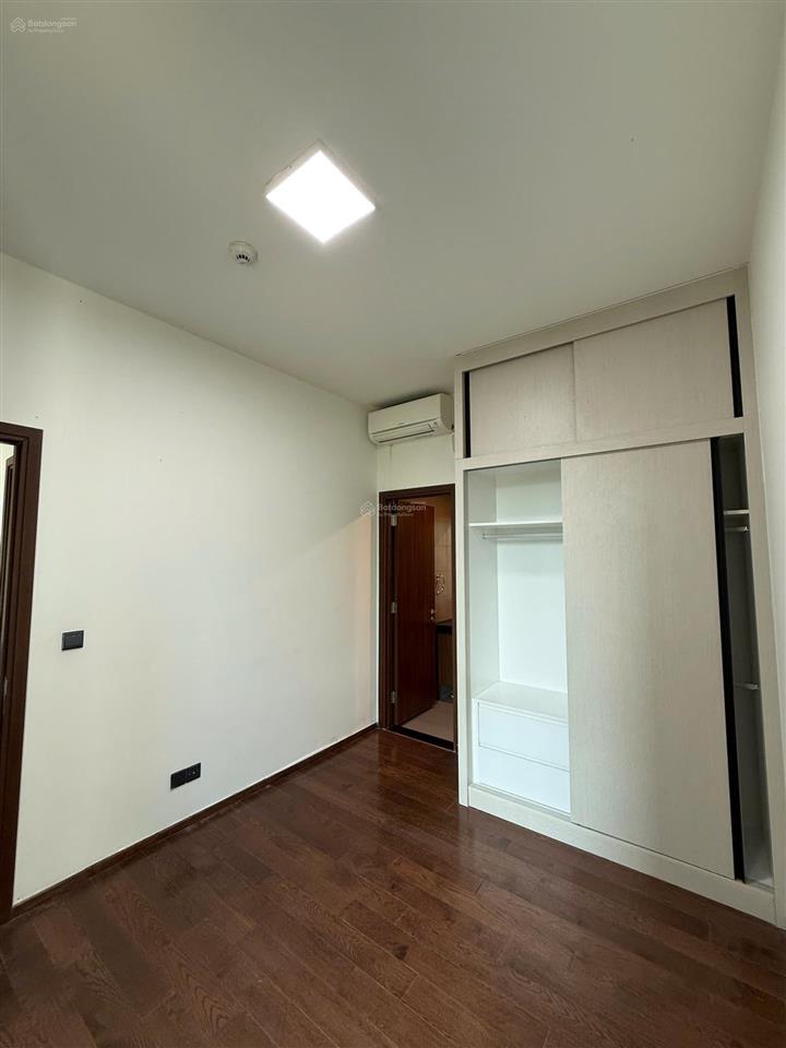 Bán căn hộ, 143m2 vuông, thảo điền quận 2