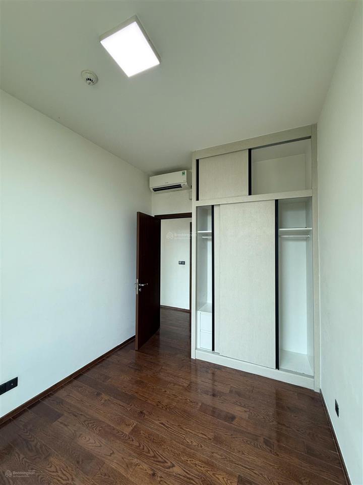 Bán căn hộ, 143m2 vuông, thảo điền quận 2