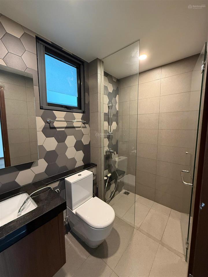 Bán căn hộ, 143m2 vuông, thảo điền quận 2