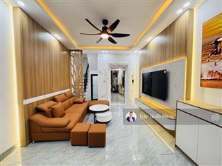 Siêu phẩm trung tâm hai bà trưng  nhà mới  thang máy xịn  2 thoáng, full nội thất  8,4 tỷ