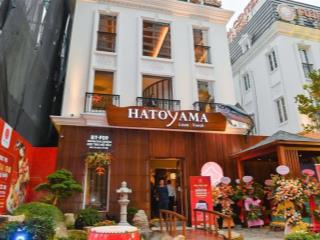 Cho thuê mbkd mặt phố nguyễn văn huyên 80m2x3tầng, 15m mt, giá chào thuê 120tr, kd mọi mô hình