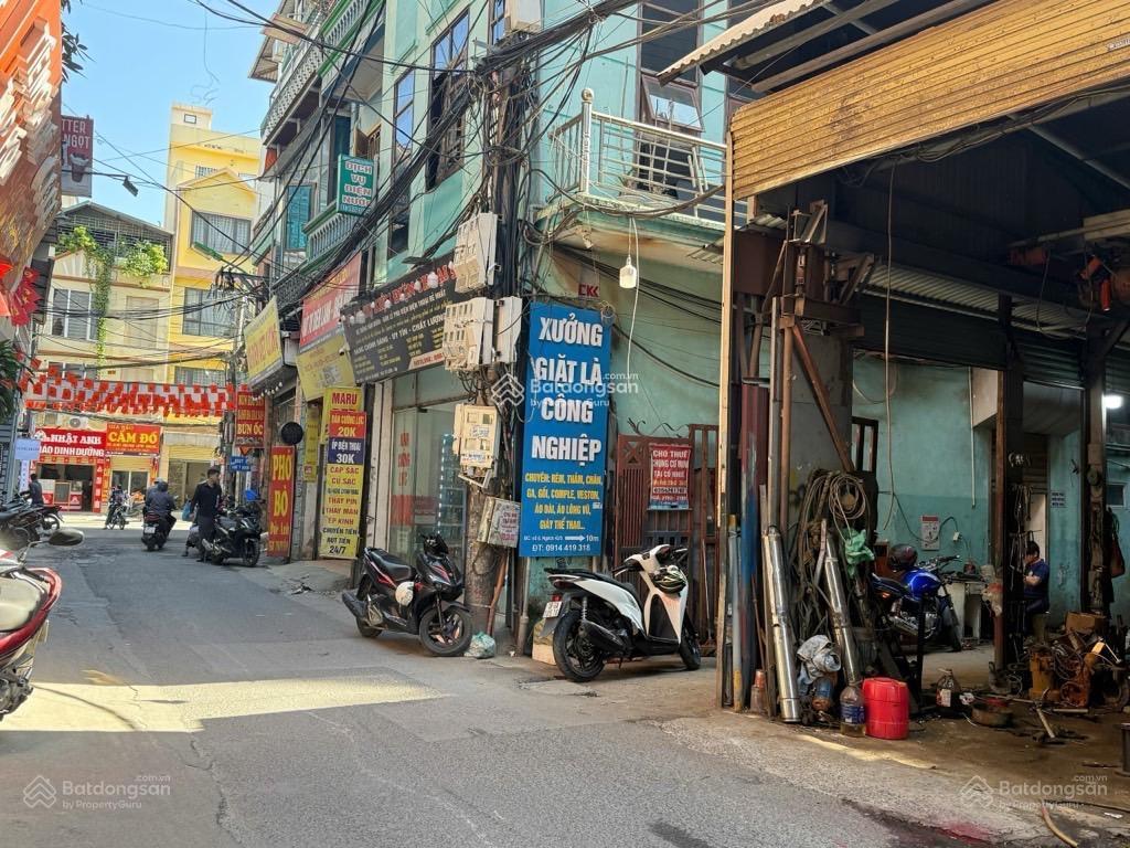 Chính chủ bán đất đường cổ nhuế hà nội. diện tích 50m2 đường trước nhà rộng hơn 4m, ô tô vào nhà