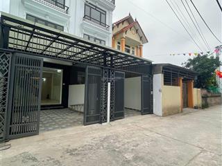 Bán nhà 70m2 tại phượng đồng ngõ ôtô thông giá 3tỷ950tr gần chợ, trường đại học có sân trước sau