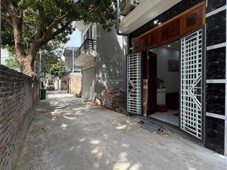 Bán nhà 35m2 giá 3tỷ3xx ngõ ô tô thông nhà xây 5 tầng thoáng mát , sổ đỏ chuẩn không quy hoạch