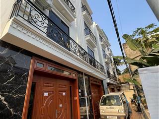 Bán nhà 32m2 giá 2tỷ780tr xây mới sổ đỏ chuẩn không quy hoạch không lỗi phong thủy, khu tiện ích