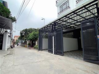 Bán nhà xịn 70m2 giá 4tỷ200 ngõ ô tô thông, sổ đỏ chuẩn tại phượng đồng cách 200m là đại học tdtt