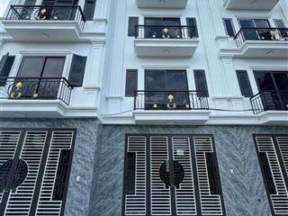Bán nhà 31m2 xây mới giá 2tỷ480tr thiết kế hiện đại ,ô tô gần cạnh nhà sổ đỏ chuẩn không quy hoạch