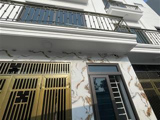 Bán nhà 30,8m2 giá 4,5tỷ xây mới khu vực tiện ích gần trường chợ , sổ đỏ chuẩn thiết kế hiện đại