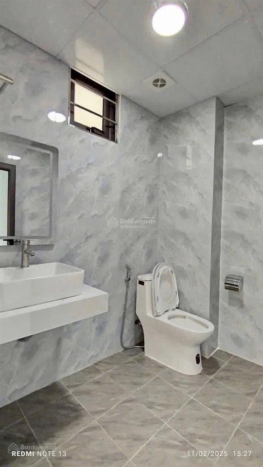 Bán nhà 30m2 giá 2tỷ700 thiết kế đẹp, 3 ngủ gần chợ trường tiện ích không lỗi phong thủy, cho thuê