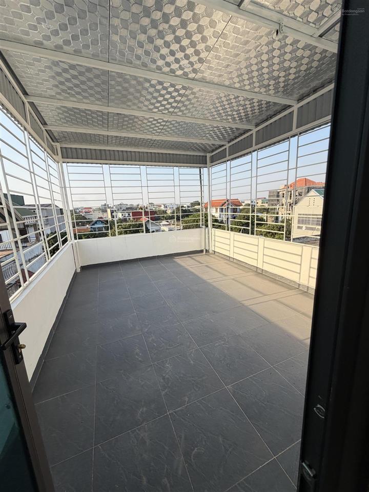 Bán nhà 49m2 giá 3tỷ6 nhà không lỗi phong thủy gần chợ trường tiện ích ô tô gần nhà đủ công năng