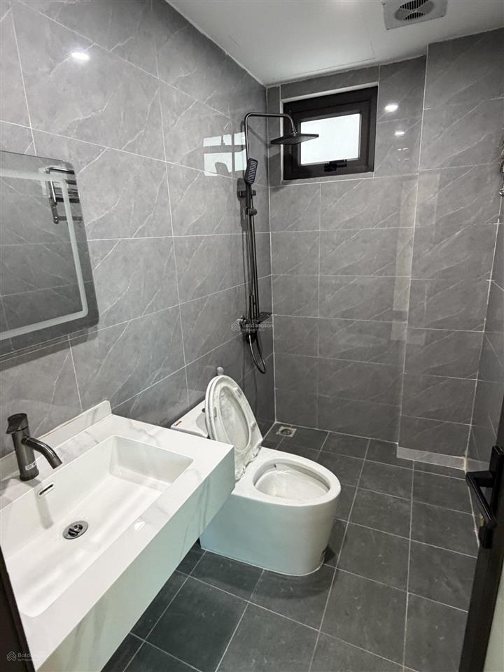 Bán nhà 49m2 giá 3tỷ6 nhà không lỗi phong thủy gần chợ trường tiện ích ô tô gần nhà đủ công năng