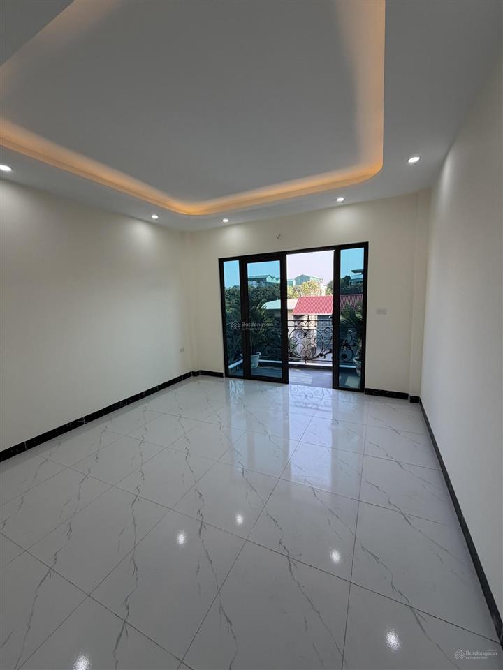 Bán nhà 49m2 giá 3tỷ6 nhà không lỗi phong thủy gần chợ trường tiện ích ô tô gần nhà đủ công năng