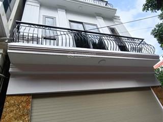 Nhà đẹp đại tự 43m2 xây 4 tầng mặt tiền 4.2m tầng 2 phòng 2 mặt thoáng gần chợ trường giá 4 tỷ 8