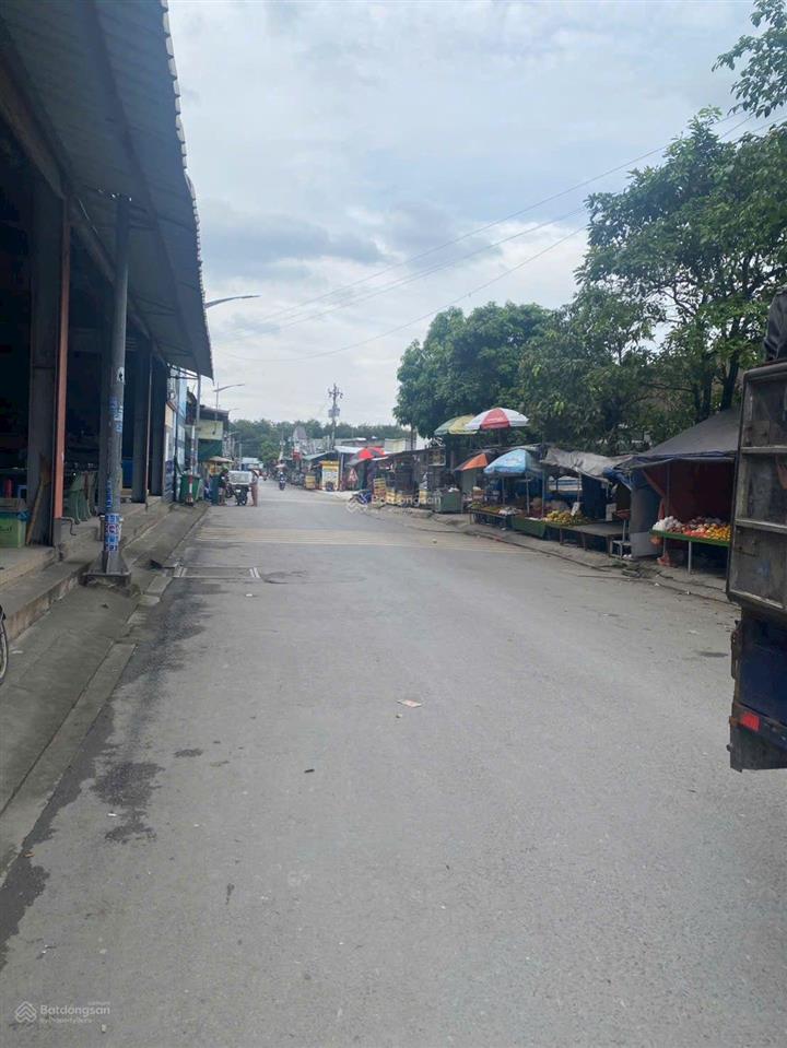 Chính chủ cần bán gấp lô đất thổ cư giá cực rẻ, tiềm năng cực lớn tân uyên, bình dương