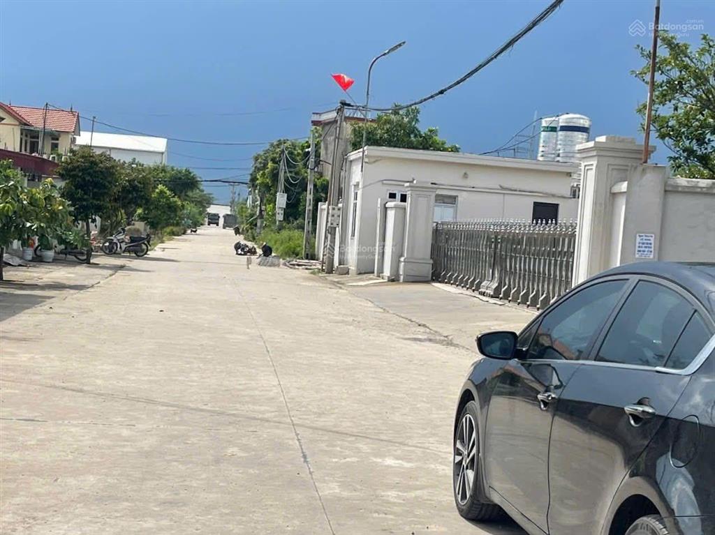 Bán đất nhất trai minh tân lương tài dt 92m mt 4m8 nở hậu ô tô thông viu hồ sân chơi ngã 5 làng