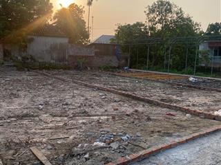 Bán đất nhất trai minh tân lương tài dt 92m mt 5 nở hậu đường 5m ô tô vào đất dân cư đông gần chợ