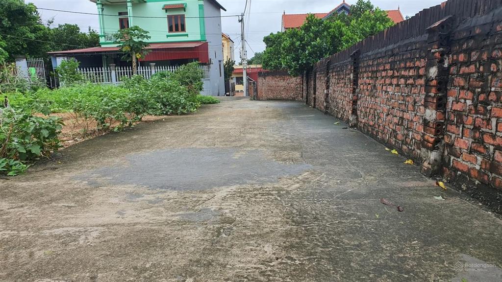 Bán đất nhị trai lương tài nơi ít nhà bán dt 97m2, mt 6m50 ô tô tránh đường thông gần đô thị nam sđ