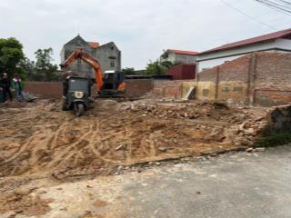 Bán đất, f0 nông trường tam thiên mẫu nghĩa đạo bắc ninh dt 86m2 mt hậu 4m50 ô tô thông dân cư đông