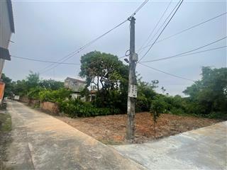 Bán đất lô góc phú lâu lương tài dt 240m mt 10m ngõ ô tô thông dân cư đông sổ pull thổ cư gần thứa