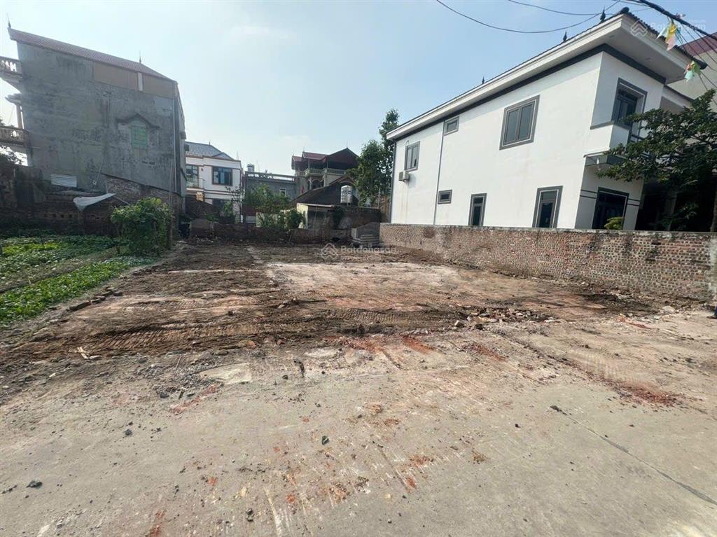 Siêu phẩm fo phú thọ quảng phú lương tài dt 100m mt 4m50 đường thông ô tô tránh gần trung tâm