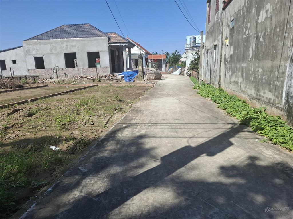 99m mt hậu 4m50 ngõ ô tô nhất trai minh tân lương tài dân cư đông pháp lý chuẩn không quy hoạch