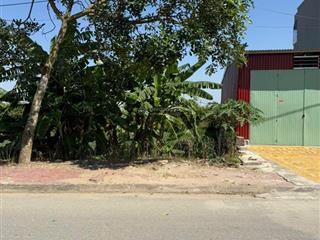 Hiếm bán đất kim đào thị trấn thứa dt 105m2 mt hậu 5m25 vỉa hè kinh doanh ôtô tránh 500m ra chợ thứ