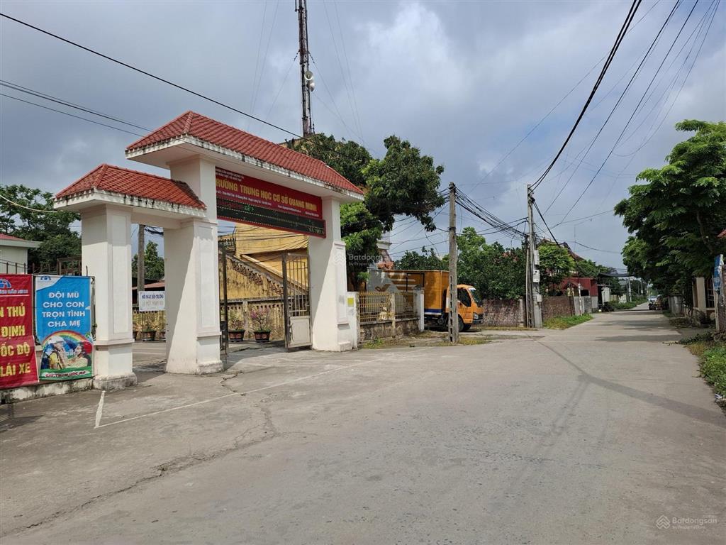 Chủ thở ô xy giá nào cũng bán đất nhất trai dt 120m mt hậu 5m đường chướ đất 6m 20m ra chục chính