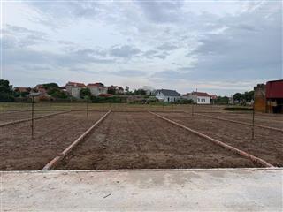 Sốc chủ cần tiền bán rẻ lô đất 120m mt 5m đưống 6m ô tô ra vào 30m ra chục chính dân đông ko qh