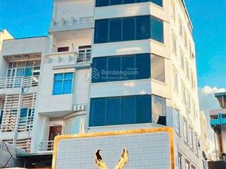 Chính chủ ngộp bank bán gấp nền góc 2mt nguyễn gia trí (d2) giá rẻ 28.5 tỷ dt 8x17mxd hầm 7 tầng