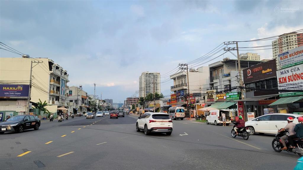 Chỉ 260tr/m2, bán góc 2 mặt tiền lương định củatp thủ đức (q2), 16x76m, xd 12 tầng, giá rẻ 254 tỷ