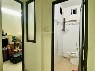 Bán nhà sát chợ hiệp thành  q12