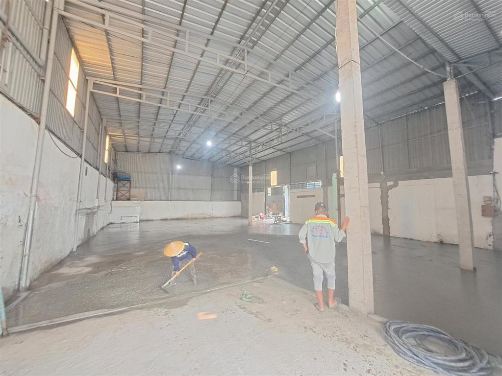 Cho thuê kho xưởng 12x25m, điện 3 pha, đường container 24h, giá 25tr