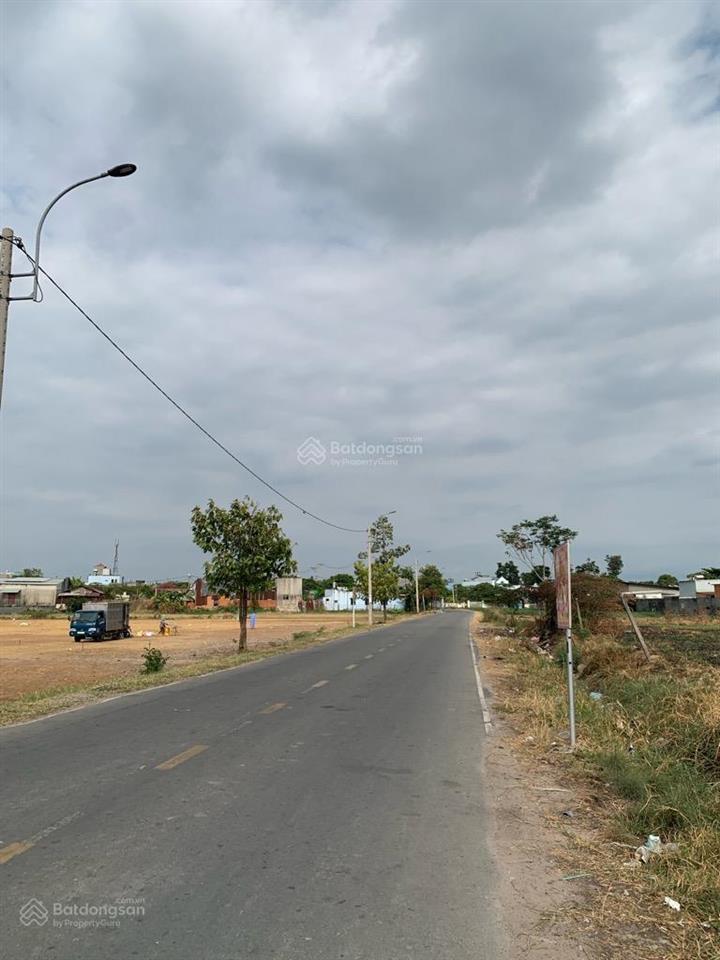 Bán lô đất 9,310m2, mặt tiền đường nguyễn thị đành, hóc môn, giá 57,5 tỷ thương lượng