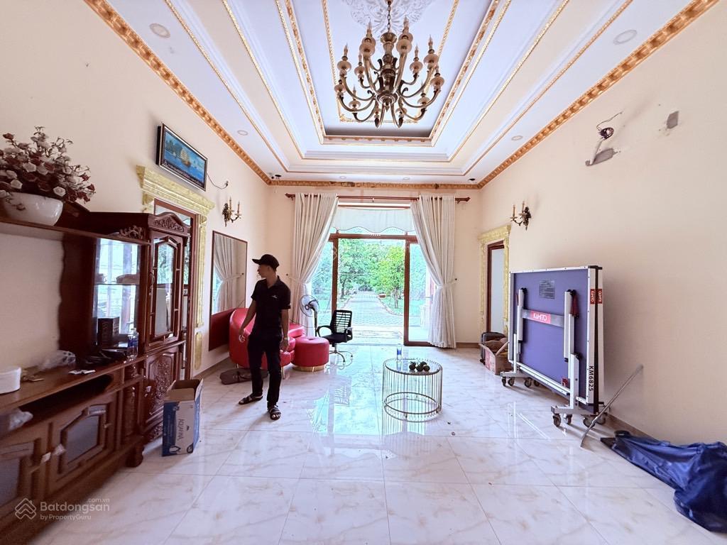 Bán đất tặng biệt thự sân vườn mặt tiền huỳnh thị na, hóc môn, diện tích 1.200m2, giá 27 tỷ