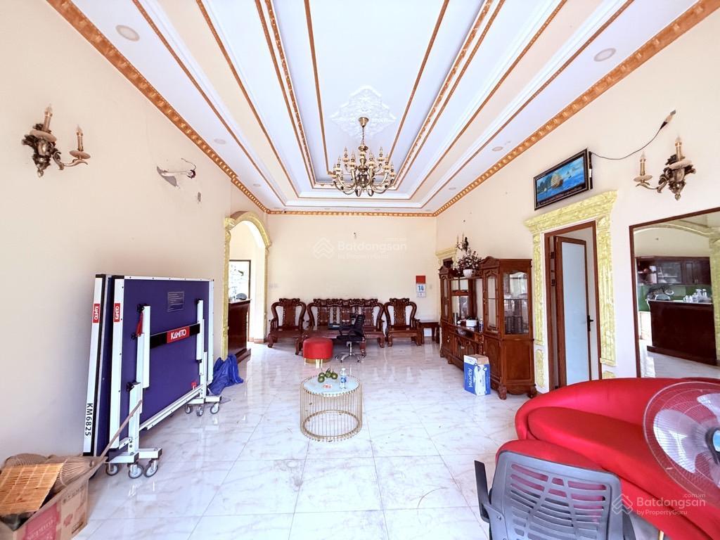 Bán đất tặng biệt thự sân vườn mặt tiền huỳnh thị na, hóc môn, diện tích 1.200m2, giá 27 tỷ