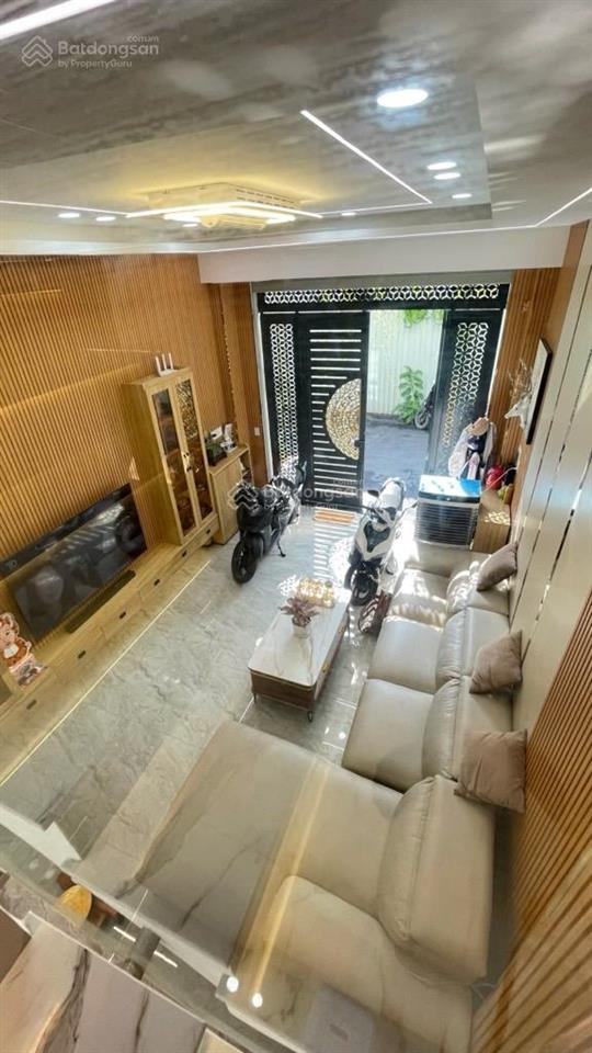 Bán nhà 3 tầng mặt tiền đường thạnh lộc 48, quận 12, dt 60m2, giá 5,5 tỷ